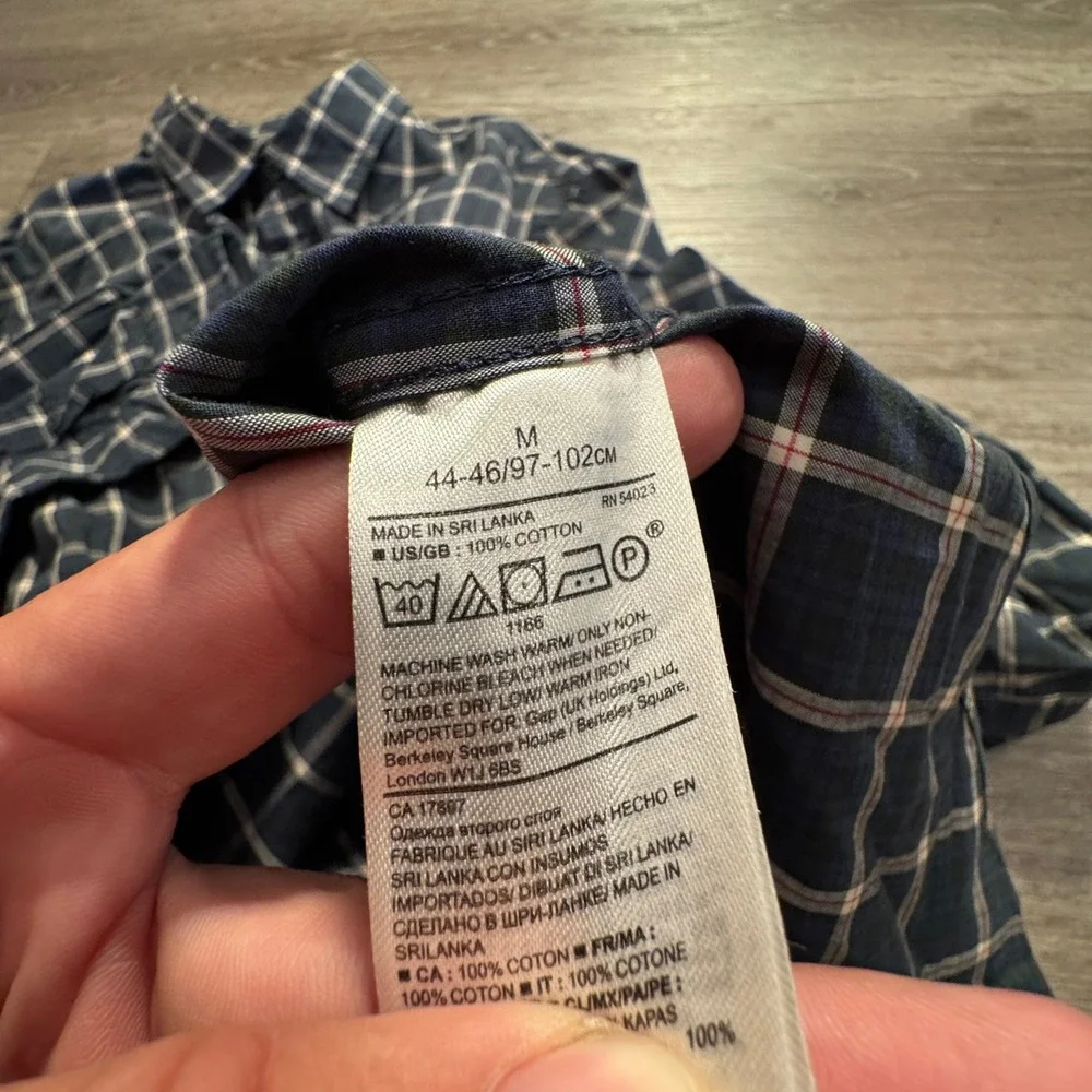 Banana Republic staple men classic